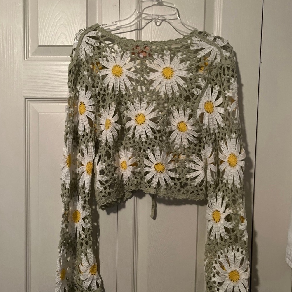 Francesca's Collections Daisy Crochet Crop Top - Green, White, and Yellow - Picture 2 of 3
